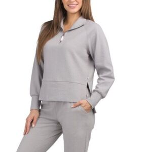 🆕 Balance Collection Ultimate Gray Tessa Crinkle Double Knit Sweatshirt M